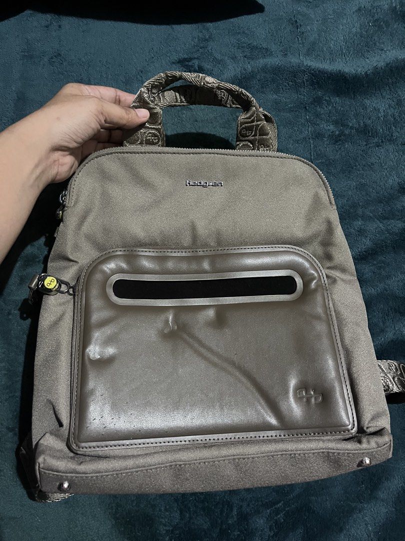 Hedgren Latte Backpack (Category: Backpacks) located in Manila. Submitted by azzentify (Listing ID 1445948534, Image 1). Description: Hedren Latte Backpack. Bought in megamall store original price is PHP 8990. Selling now for 4,000 only. Rfs: decluttering Has minimal flaws like few scratches of cat as seen in the picture and long dent in front due to being stored for a long time..