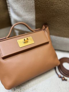 （分類：）位於 。 由 ana.belle.077 提交（商品編號 1445854435，圖片 1）。簡介： 。