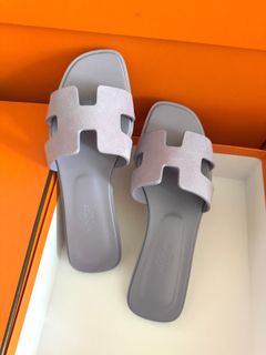 (Category: ) located in . Submitted by shopforeversg (Listing ID 1445889106, Image 1). Description: .