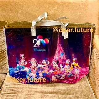 （分類：）位於 。 由 deer.future 提交（商品編號 1445825348，圖片 1）。簡介： 。