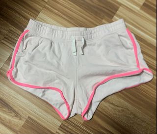 (Category: ) located in . Submitted by issaeurrr (Listing ID 1445936131, Image 1). Description: .