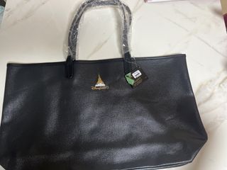 （分類：）位於 。 由 yee31 提交（商品編號 1445921883，圖片 1）。簡介： 。