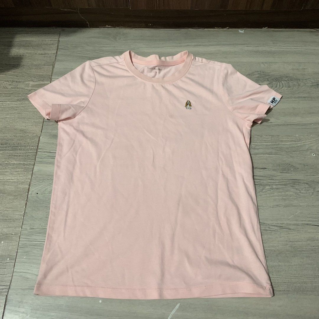 hush puppies pink tee (Category: Shirts) located in Manila. Submitted by hersheysdeclutterz (Listing ID 1445960643, Image 1). Description: xs-s 🌸.