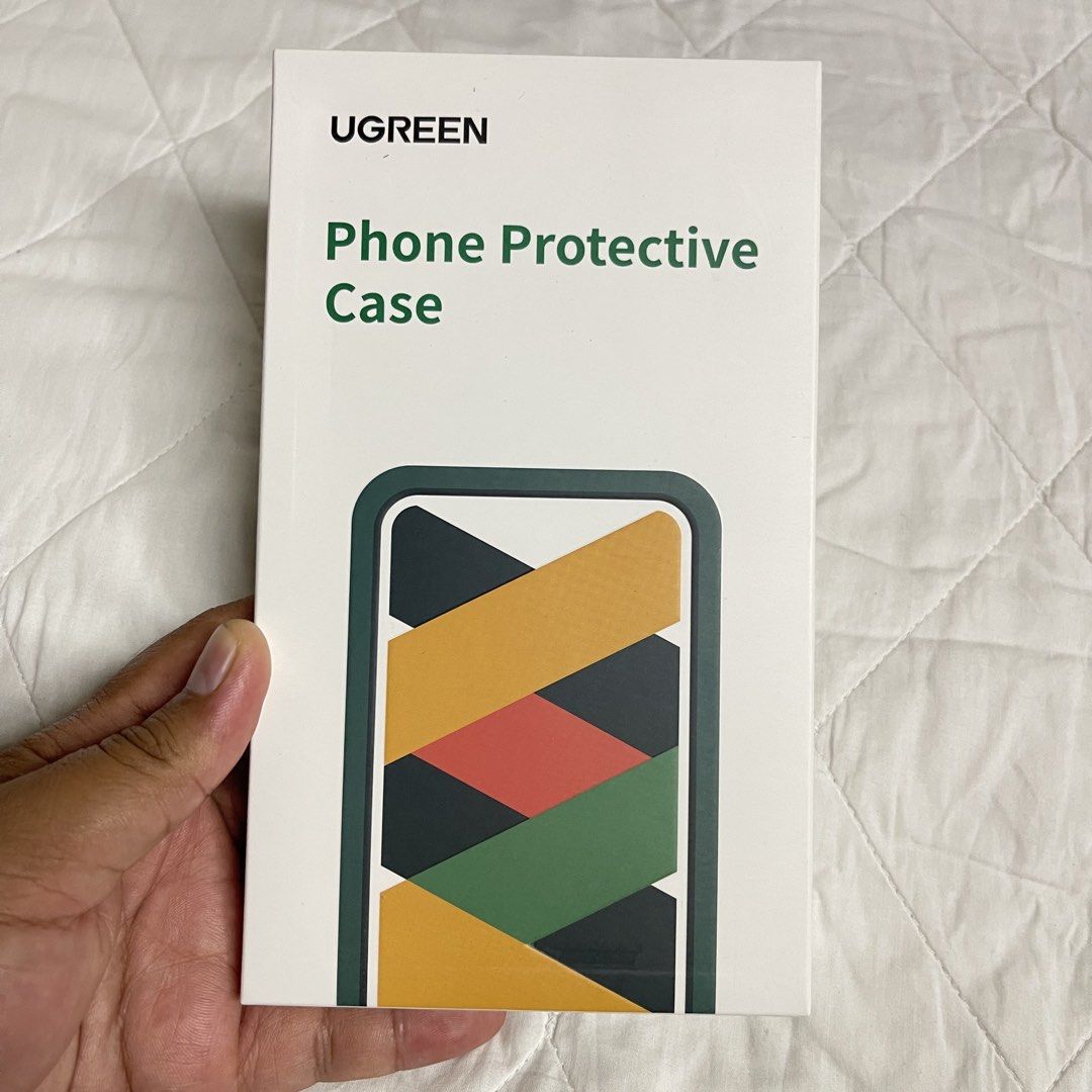 iPhone 13 / 14 UGREEN Magnetic Clear Case (Category: Cases & Sleeves) located in San Leonardo. Submitted by emn_gadgetgrid (Listing ID 1445942520, Image 1). Description: UGREEN Classy Clear Magnetic Protective case for iPhone 13.