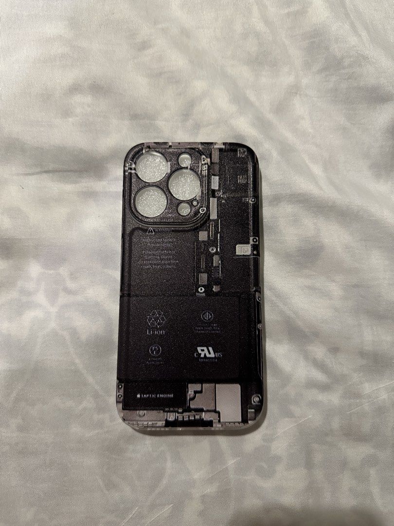 iPhone 14 Pro Battery Case (Category: Cases & Sleeves) located in Muntinlupa City. Submitted by alabang__thrift (Listing ID 1445928845, Image 1). Description: .