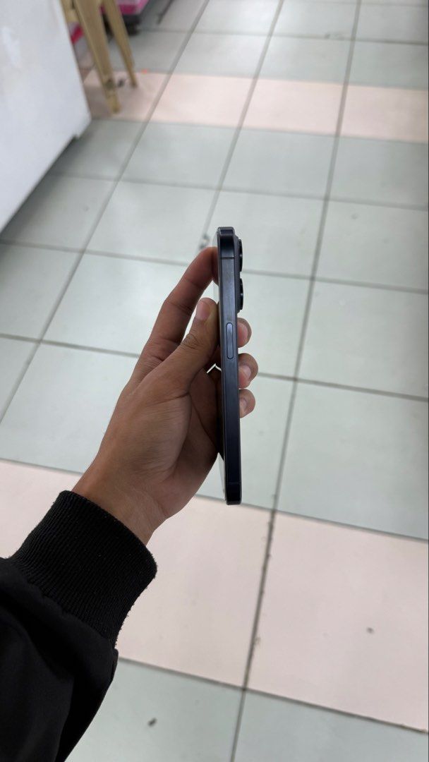iPhone 15 Pro 1TB FU 95% batt NTC Approved (Category: iPhone 15 Series) located in Manila. Submitted by carimgadgets (Listing ID 1445815936, Image 3). Description: .