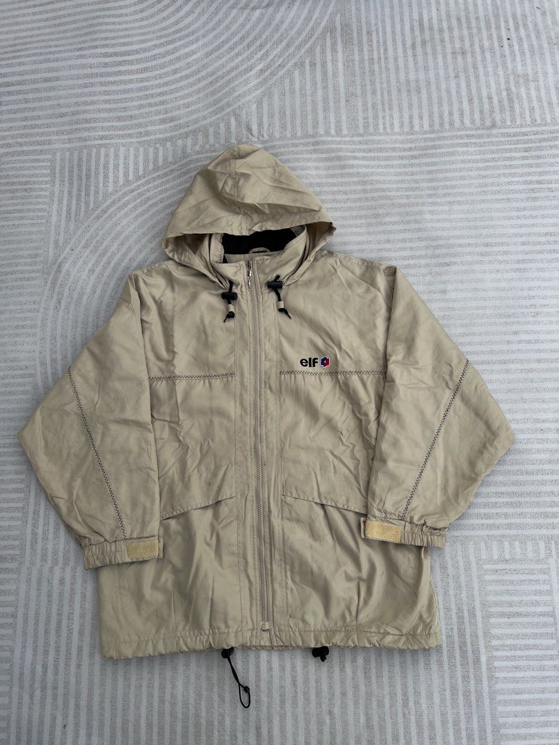 jacket elf (Category: Hoodies) located in Melaka Tengah. Submitted by thriftmelaka (Listing ID 1445879189, Image 1). Description: 23.5 x 28 (SIZE L CONDITION 9.3/10 POST RM7 COD MELAKA TENGAH.