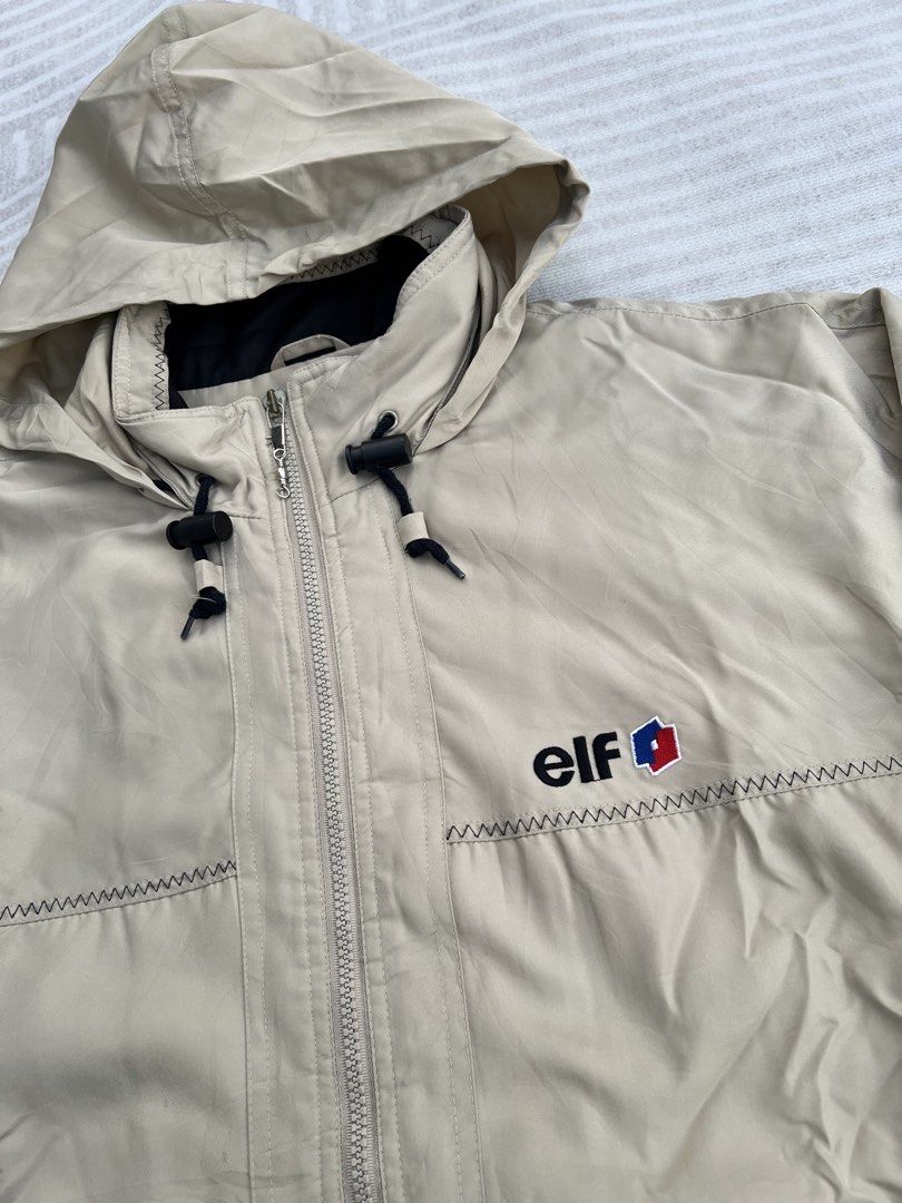 jacket elf (Category: Hoodies) located in Melaka Tengah. Submitted by thriftmelaka (Listing ID 1445879189, Image 2). Description: 23.5 x 28 (SIZE L CONDITION 9.3/10 POST RM7 COD MELAKA TENGAH.