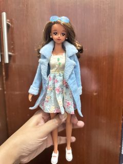 (Category: ) located in . Submitted by dollyfinds (Listing ID 1445840824, Image 1). Description: .