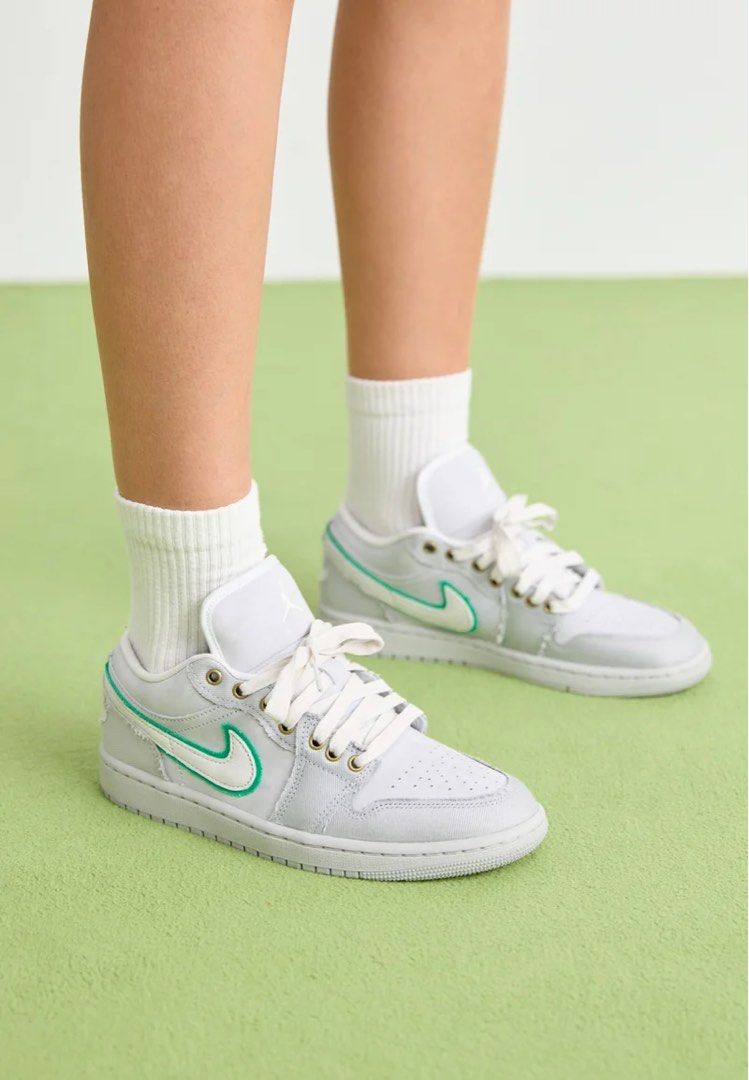 Jordan 1 Low “Light Smoke Grey” (Category: Sneakers) located in Caloocan City. Submitted by clicknshop2nd (Listing ID 1445884863, Image 1). Description: Jordan 1 Low “Light Smoke Grey” 3599 Only Sizes: US 5.5 - 8 W Guaranteed 💯% Authentic/Original Onhand Ready To Ship Moneyback Guarantee If Proven Fake Ship Via JRS/Toktok/Lalamove DM Us For Inquiries ❌ No Reservation | No Swap ❌ NO COD | NO COP ❌ No Return No Exchange Policy (PLS MAKE SURE PO NA