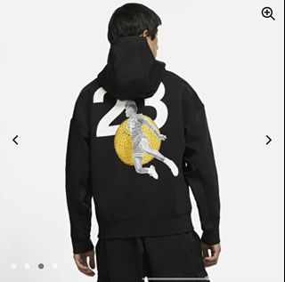 (Category: ) located in . Submitted by Thriftdrip_gang (Listing ID 1445810322, Image 1). Description: .