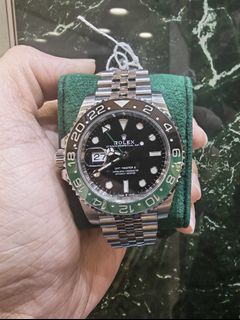 (Category: ) located in . Submitted by hengwatch (Listing ID 1445945210, Image 1). Description: .
