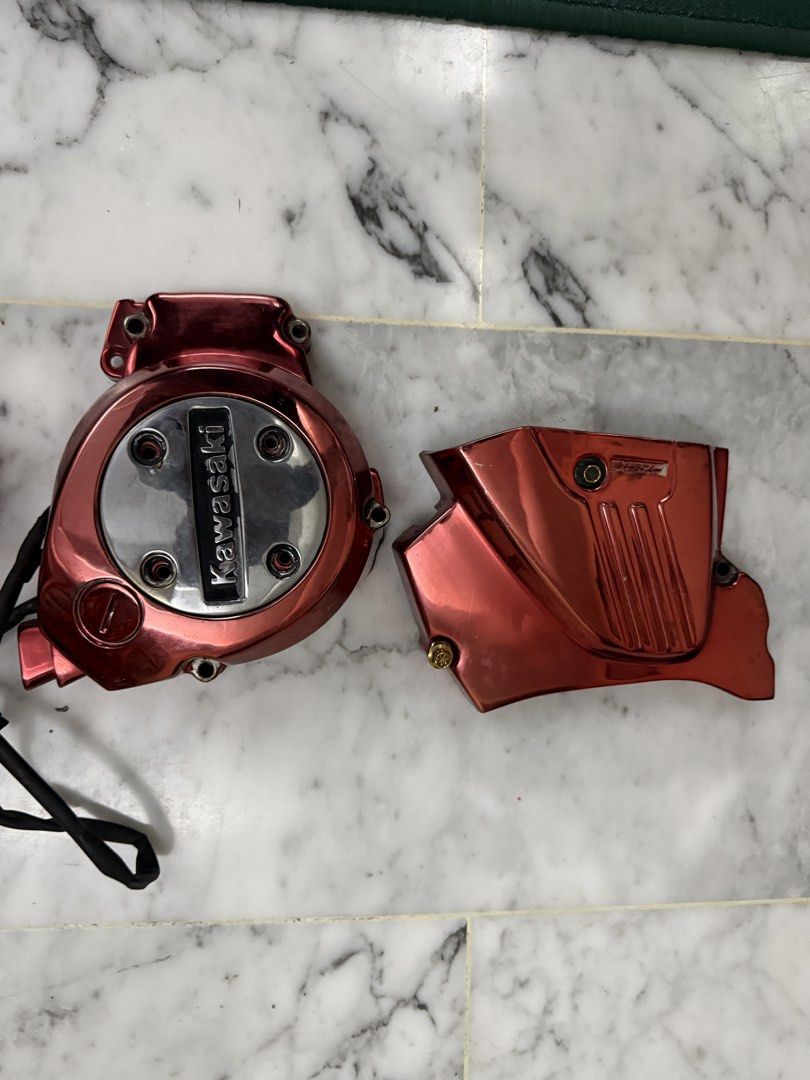 KRR Engine Casing (Category: Motorcycle Accessories) located in Singapore. Submitted by bert83 (Listing ID 1445880882, Image 3). Description: Left and Right casing with gears and magnet coil..