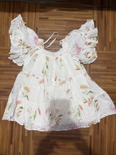 (Category: ) located in . Submitted by glammomsthriftshop (Listing ID 1445808607, Image 1). Description: .