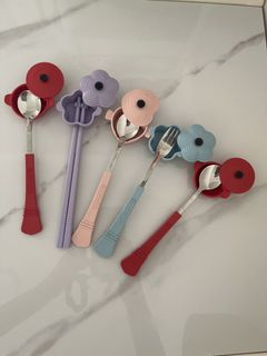 （分類：）位於 。 由 barbieeeeeeee 提交（商品編號 1445861372，圖片 1）。簡介： 。