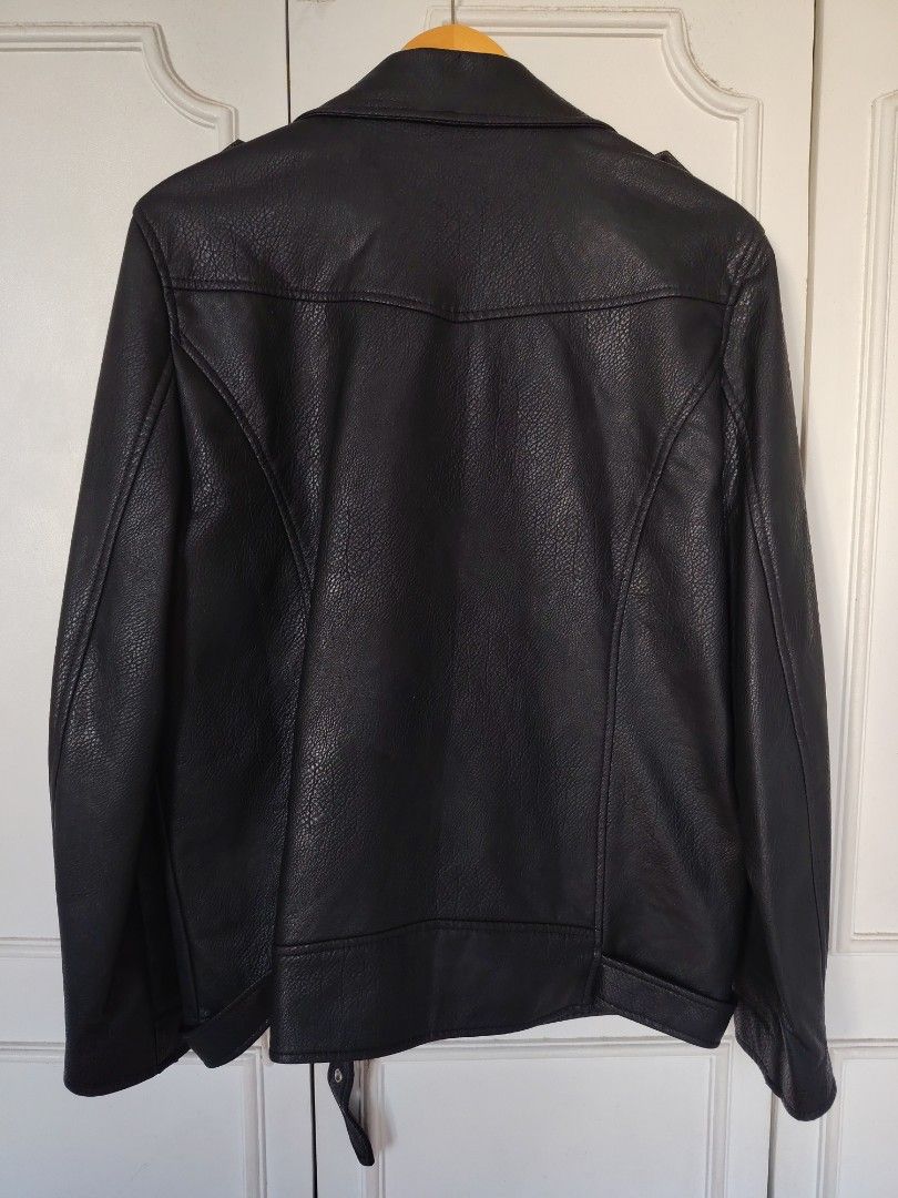 Leather Jacket (Category: Coats, Jackets and Outerwear) located in Paranaque City. Submitted by juanlove26 (Listing ID 1445860577, Image 2). Description: Dress Volume Biker Leather Jacket Korean Brand 22 width X 27 length Good overall condition Issue: Unnoticeable pricks 3,000.