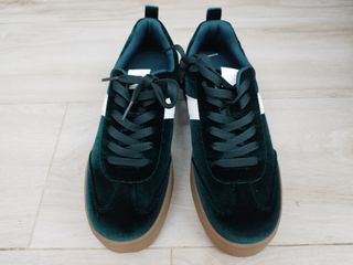 （分類：）位於 。 由 waiyuen813 提交（商品編號 1445956480，圖片 1）。簡介： 。