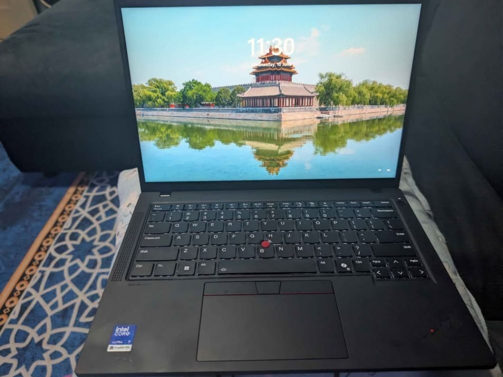 Lenovo ThinkPad T14 Gen 6 Laptop492440694136524802