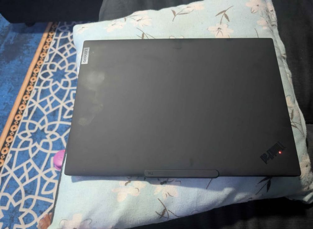 Lenovo ThinkPad T14 Gen 6 Laptop492440694136524801