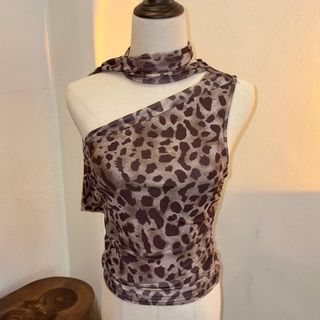 (Category: ) located in . Submitted by shoossells (Listing ID 1445936020, Image 1). Description: .