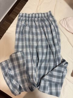 (Category: ) located in . Submitted by sellingmystufffffff (Listing ID 1445876793, Image 1). Description: .
