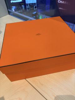 （分類：）位於 。 由 bmw_i8 提交（商品編號 1445874304，圖片 1）。簡介： 。