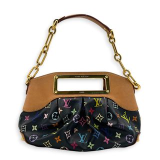 (Category: ) located in . Submitted by carousellluxury (Listing ID 1445878525, Image 1). Description: .