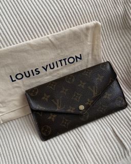 (Category: ) located in . Submitted by erwnbotincloset (Listing ID 1445837924, Image 1). Description: .
