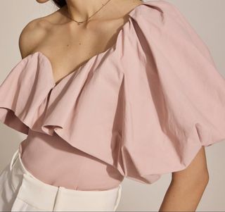 (Category: ) located in . Submitted by Shopahlyyy (Listing ID 1445862817, Image 1). Description: .