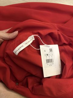 (Category: ) located in . Submitted by clothesclothclothes (Listing ID 1445892345, Image 1). Description: .