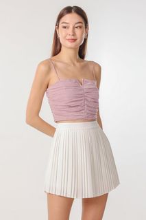 (Category: ) located in . Submitted by wardrobasics (Listing ID 1445911928, Image 1). Description: .