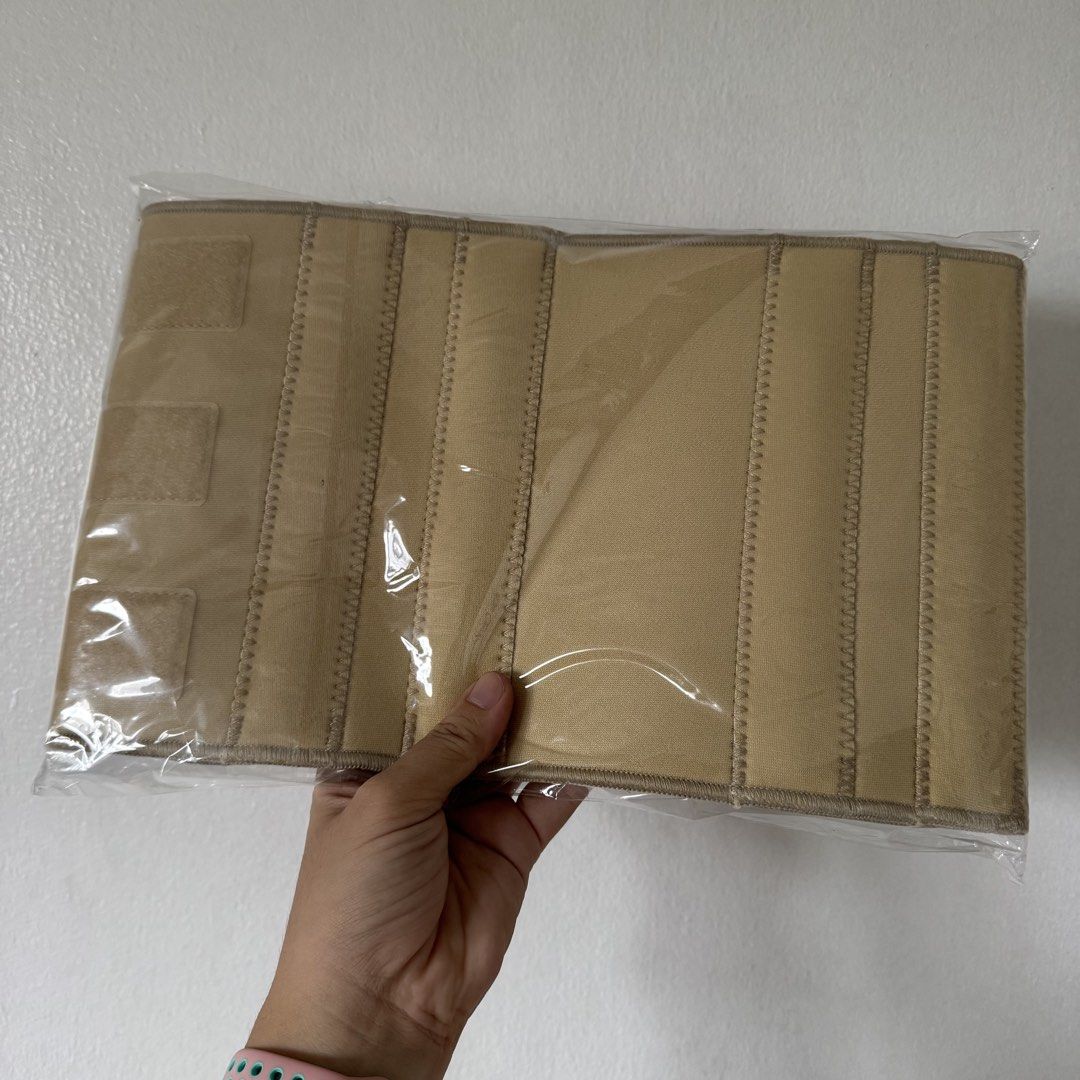 LP SUPPORT Back Support (With Stays) 20pcs Bundle (Category: Braces, Support & Protection) located in Manila. Submitted by miskym (Listing ID 1445864833, Image 3). Description: Wholesale Price: 1,580.00/ea for 20pcs 1,680.00/ea for 10pcs 1,780.00/ea for 5pcs Retail Price: 1,973.00 ONHAND & READY TO SHIP! .