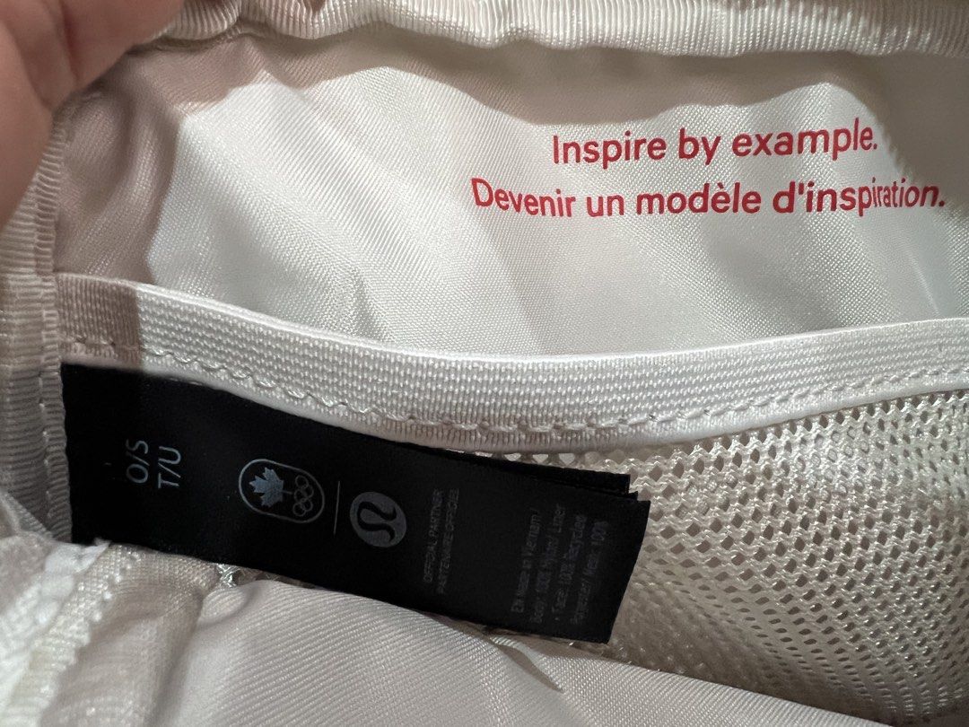 Lululemon Future Legacy Mini Belt Bag White CAN Olympic Edition (Category: Purses & Pouches) located in Muntinlupa City. Submitted by emvn (Listing ID 1445833110, Image 3). Description: - Lululemon Future Legacy Mini Belt Bag - CANADA Edition (Olympics inspired) - Color: Light cream / Off-white - Adjustable strap for comfortable wear - Spacious enough for your daily essentials - Brand new with original tags attached .