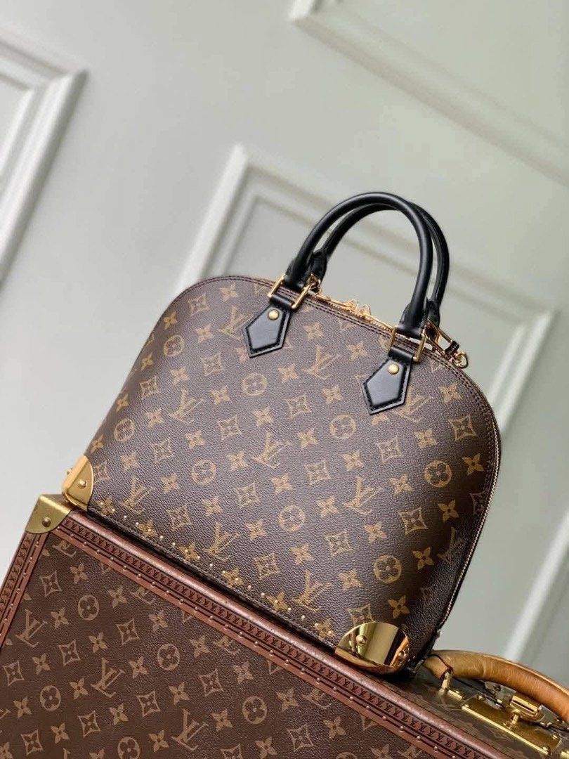 Lv Alma Trunk Monogram MM (Category: Luxury Bags & Wallets) located in Quezon City. Submitted by rarebagsfrmjapan (Listing ID 1380516482, Image 2). Description: PERFECT GIFT OR GIVEAWAYS REWARD UR SELF OR LOVE ONES AT LEAST ONCE A YEAR !!! 𝐃𝐈𝐒𝐂𝐋𝐀𝐈𝐌𝐄𝐑: we are 𝐧𝐨𝐭 𝐚𝐬𝐬𝐨𝐜𝐢𝐚𝐭𝐞𝐝 𝐰𝐢𝐭𝐡 𝐭𝐡𝐞 𝐛𝐫𝐚𝐧𝐝𝐬 𝐭𝐡𝐚𝐭 𝐚𝐫𝐞 𝐥𝐢𝐧𝐤𝐞𝐝 𝐚𝐧𝐝 𝐬𝐭𝐚𝐭𝐞𝐝 𝐢𝐧 𝐭𝐡𝐢𝐬 𝐩𝐨𝐬𝐭. 𝐀𝐥𝐥 𝐫𝐢𝐠𝐡𝐭𝐬 𝐚𝐫𝐞 𝐫𝐞𝐬𝐞𝐫𝐯𝐞𝐝 𝐭𝐨 𝐢