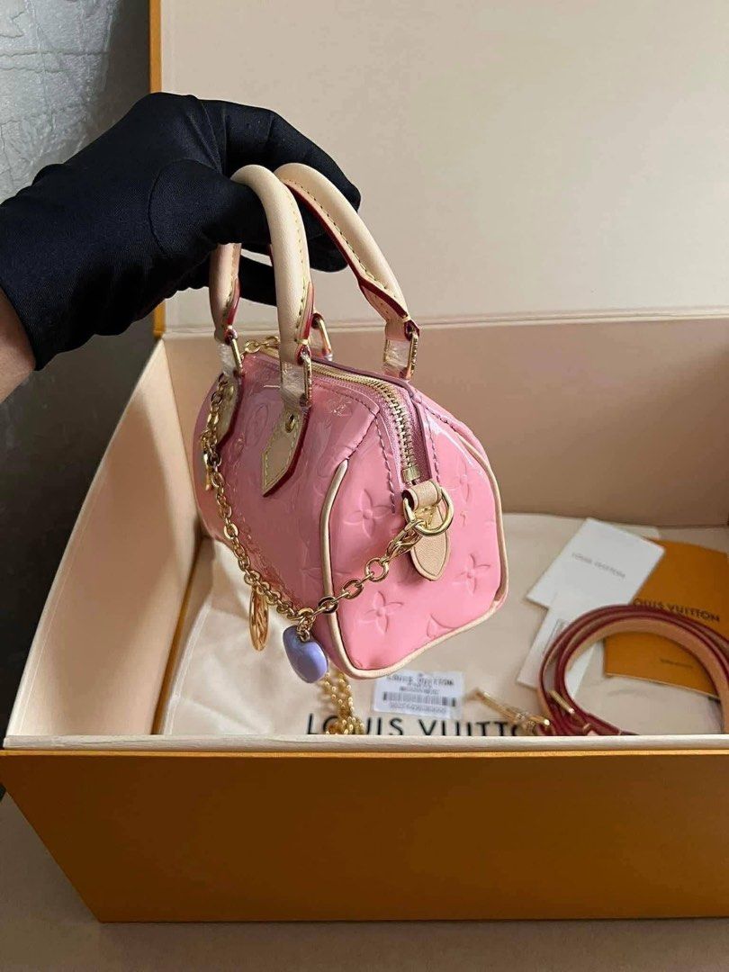 Lv speedy vernis Nano sling microchip (Category: Luxury Bags & Wallets) located in Quezon City. Submitted by rarebagsfrmjapan (Listing ID 1376725202, Image 2). Description: PERFECT GIFT OR GIVEAWAYS REWARD UR SELF OR LOVE ONES AT LEAST ONCE A YEAR !!! 𝐃𝐈𝐒𝐂𝐋𝐀𝐈𝐌𝐄𝐑: we are 𝐧𝐨𝐭 𝐚𝐬𝐬𝐨𝐜𝐢𝐚𝐭𝐞𝐝 𝐰𝐢𝐭𝐡 𝐭𝐡𝐞 𝐛𝐫𝐚𝐧𝐝𝐬 𝐭𝐡𝐚𝐭 𝐚𝐫𝐞 𝐥𝐢𝐧𝐤𝐞𝐝 𝐚𝐧𝐝 𝐬𝐭𝐚𝐭𝐞𝐝 𝐢𝐧 𝐭𝐡𝐢𝐬 𝐩𝐨𝐬𝐭. 𝐀𝐥𝐥 𝐫𝐢𝐠𝐡𝐭𝐬 𝐚𝐫𝐞 𝐫𝐞𝐬𝐞𝐫𝐯
