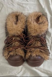 (Category: ) located in . Submitted by no.cheapskates (Listing ID 1445898719, Image 1). Description: .
