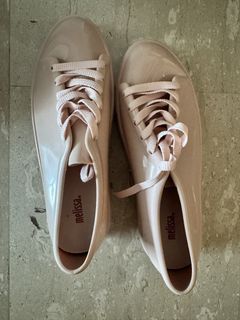 (Category: ) located in . Submitted by rach.bek (Listing ID 1445820258, Image 1). Description: .