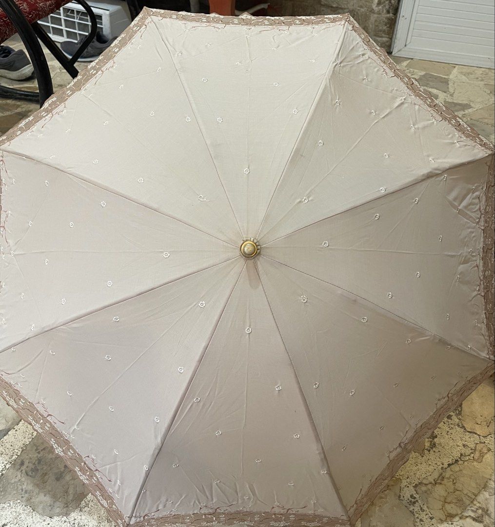 Minton Japan sourced umbrella (Category: Umbrellas) located in San Fernando. Submitted by japansurpluselyu (Listing ID 1445904680, Image 1). Description: .