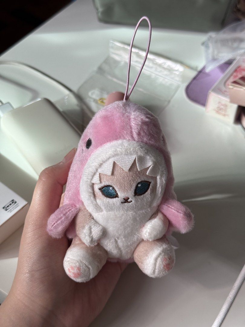 Mofusand Pink Shark Cat Plush Keychain (Category: Plushies & Soft Toys) located in Quezon City. Submitted by maejichoco (Listing ID 1445868831, Image 1). Description: - bought in HK - 10/10 condition (used maybe 1-2x only) location: QC (banawe area) .
