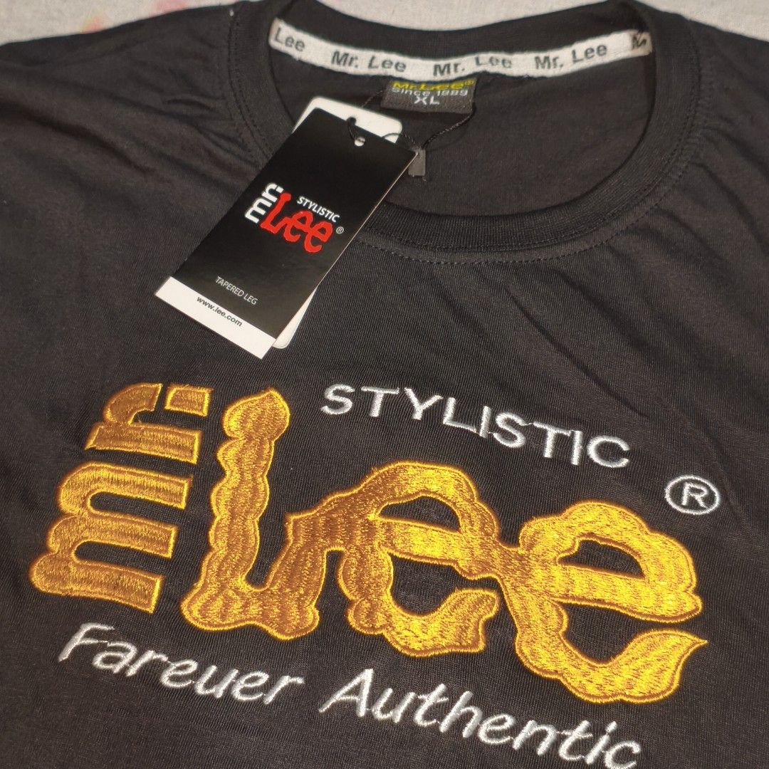 Mr. Lee Stylistic "Farever Authentic" T-shirt (Category: Tshirts & Polo Shirts ) located in Caloocan City. Submitted by devon_finds (Listing ID 1445941259, Image 2). Description: - Brand new Mr. Lee t-shirt with tags still attached. - Features "Mr. Lee Stylistic" and "Farever Authentic" graphic print. - Estimated size XL based on tag. - 20in x 27in dimension - Negotiable - Can be shipped thru Lalamove LBC or J&T Metro Manila area .