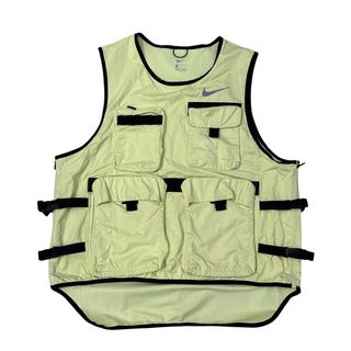 (Category: ) located in . Submitted by nervecloset (Listing ID 1445920611, Image 1). Description: .