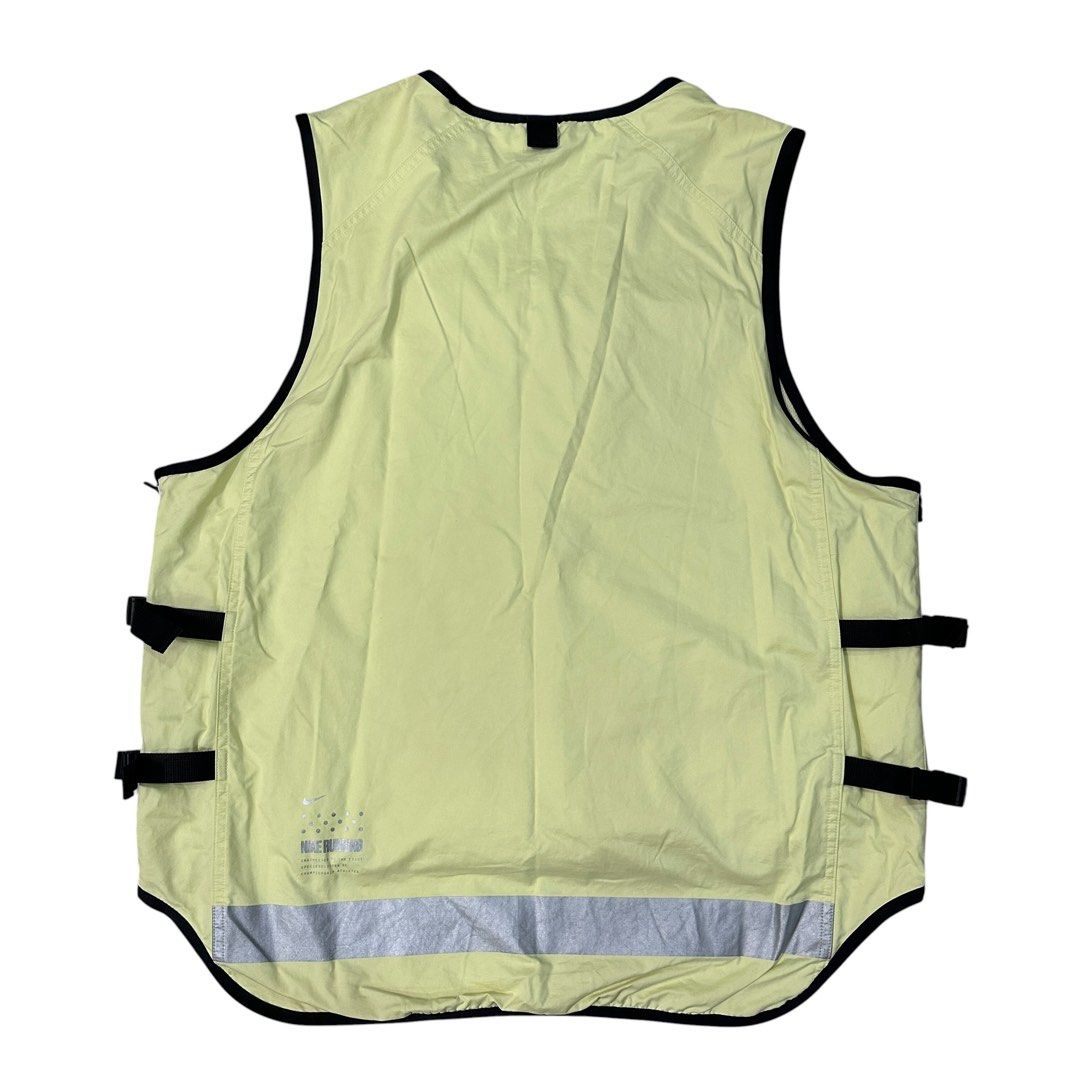 NIKE | Multipocket Running Vest (Category: Vests) located in Lapu Lapu. Submitted by nervecloset (Listing ID 1445920611, Image 2). Description: NIKE | Multipocket Running Vest XL on tag W = 23.5 inches L = 24.5 - 28.5 inches (long back) Excellent condition 2250 + sf.