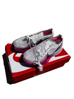 (Category: ) located in . Submitted by dailytrainers (Listing ID 1443374000, Image 1). Description: .