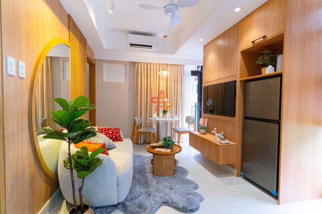 North Grove at Pristina town (Category: Apartments & Condos) located in Cebu City. Submitted by cris_lerio (Listing ID 1445928058, Image 2). Description: 🏙️Your Dream Condo Awaits! PM for details. 🏡 Here at Northgrove at Pristina Town, you can enjoy modern living in a prime community with flexible payment terms. North Grove at Pristina Town is located in Talamban, Cebu City. It is near: * Cebu IT Park (about 15–20 minutes away) * University of 