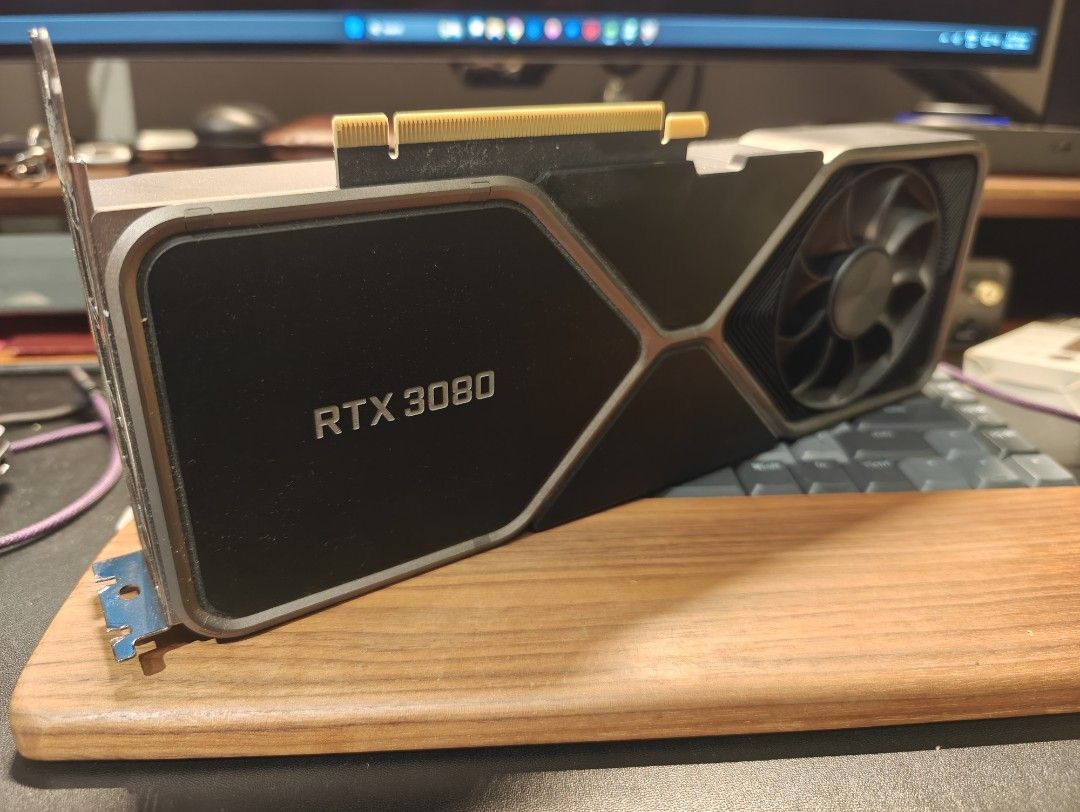 NVIDIA RTX 3080 Graphics Card492135651318835200