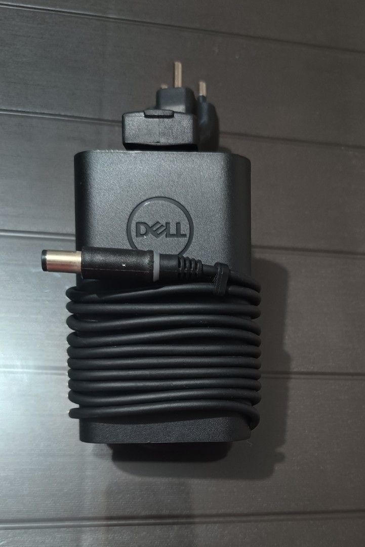 Original Dell Latitude 65W Adapter (Category: Chargers) located in Las Pinas. Submitted by warrior.warrior (Listing ID 1445875947, Image 1). Description: Brandnew but we always declare it as slightly Used. Output: 19.5V Please check the 3rd picture for more reference. Location: Las Piñas Meet up: SM Southmall.