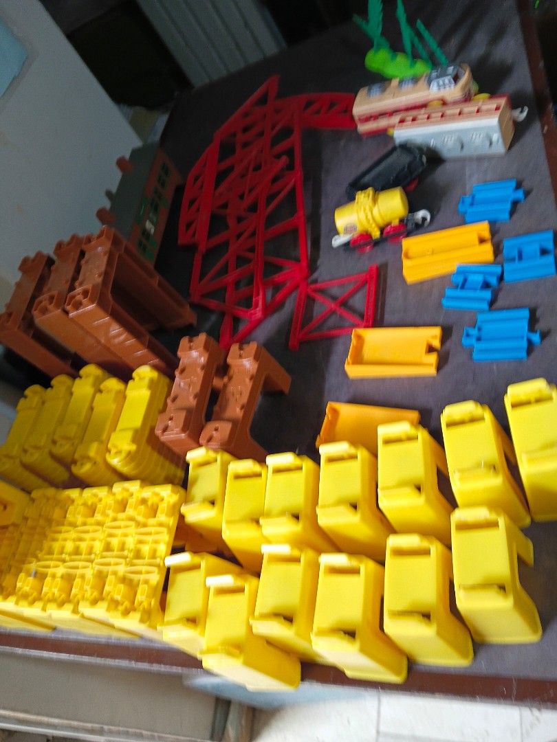 Plarail set, bundle (Category: Action & Battle Toys) located in Paranaque City. Submitted by 4thestate.surplusan (Listing ID 1445804920, Image 2). Description: plarail set, bundle. seephotos.
