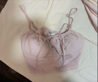 (Category: ) located in . Submitted by sellingmystufffffff (Listing ID 1445872293, Image 1). Description: .