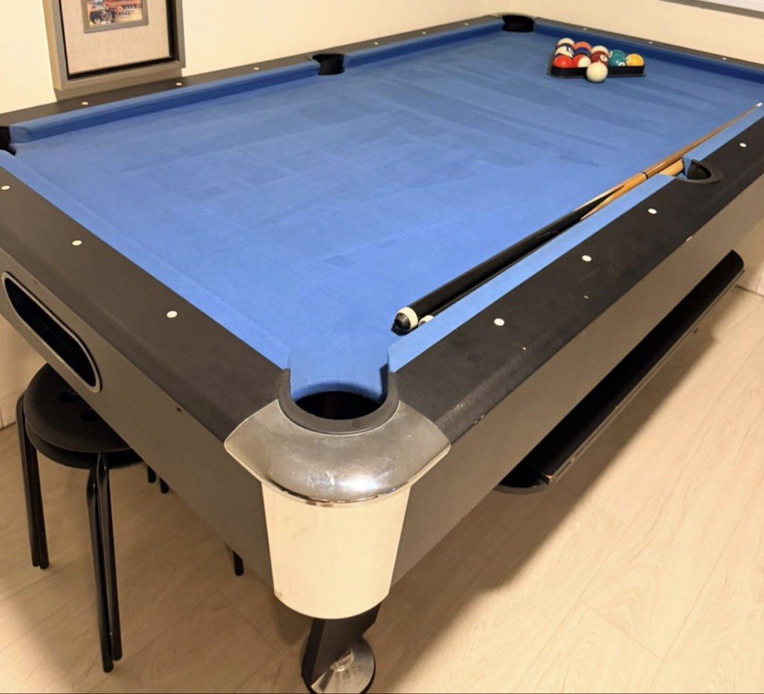 Pool Table (Category: Billiards & Bowling) located in Singapore. Submitted by rayang12 (Listing ID 1445924529, Image 2). Description: 7 Ft Pool Table (Length: 213cm x Width: 122cm x Height: 81cm) .
