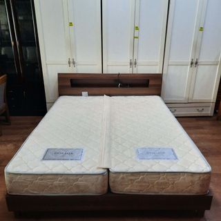 (Category: ) located in . Submitted by ivan_furnitures421 (Listing ID 1445904510, Image 1). Description: .